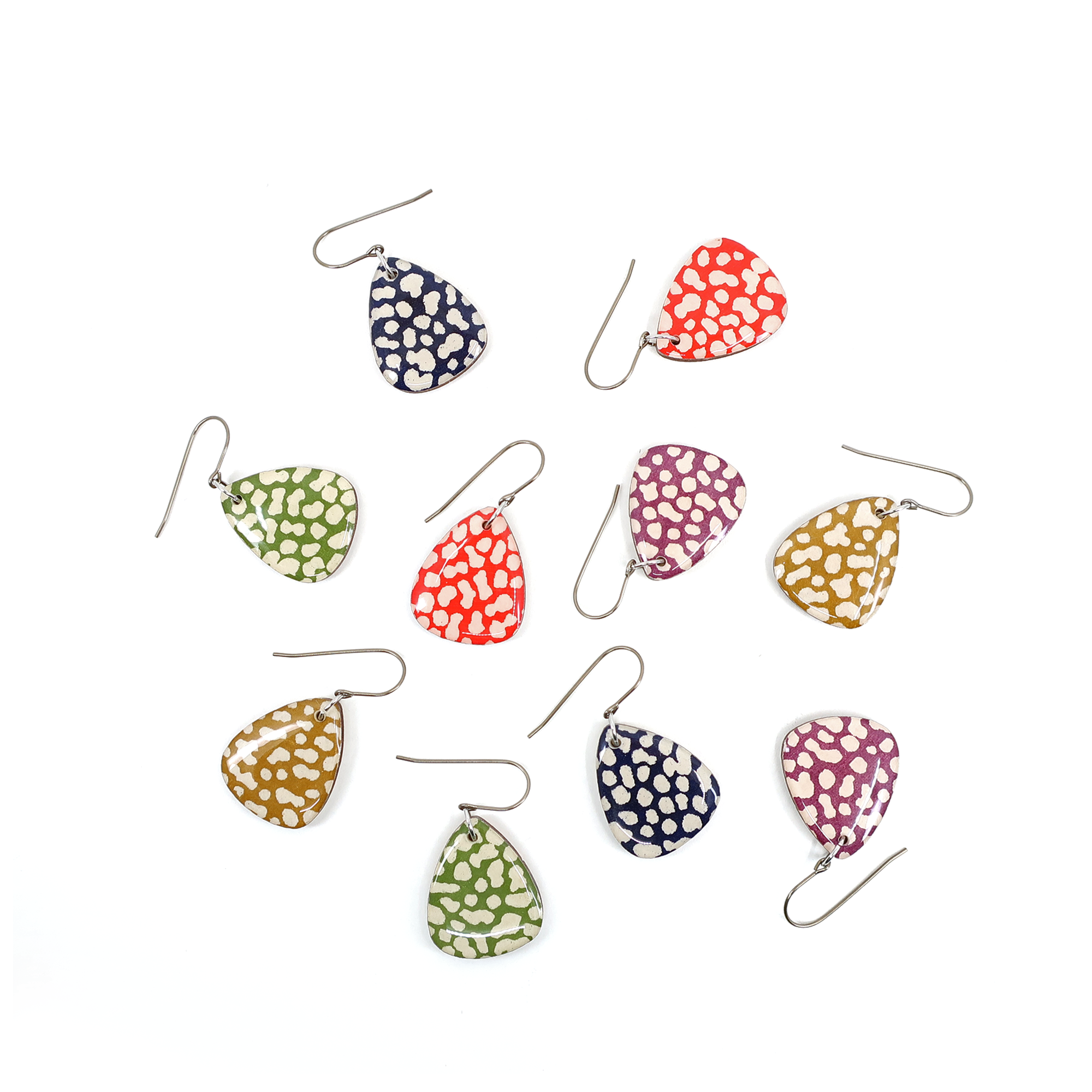 Ochre/White Triangle Geometric Titanium Japanese Earrings