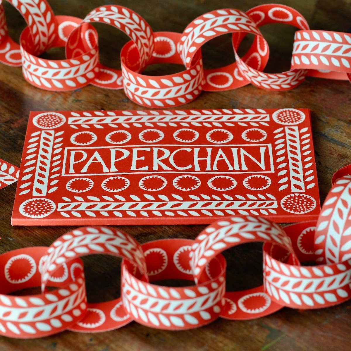 Paperchain 3