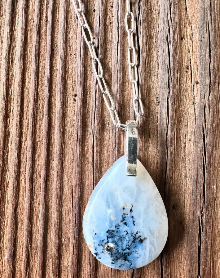 Agate Teardrop Necklace by Michele Bianchi