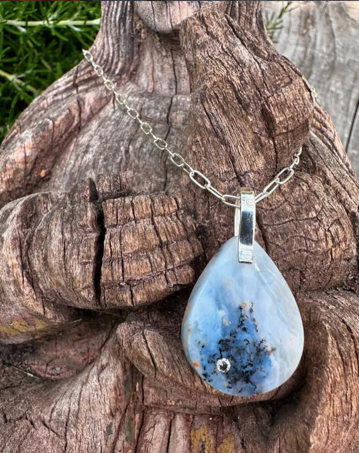 Agate Teardrop Necklace by Michele Bianchi