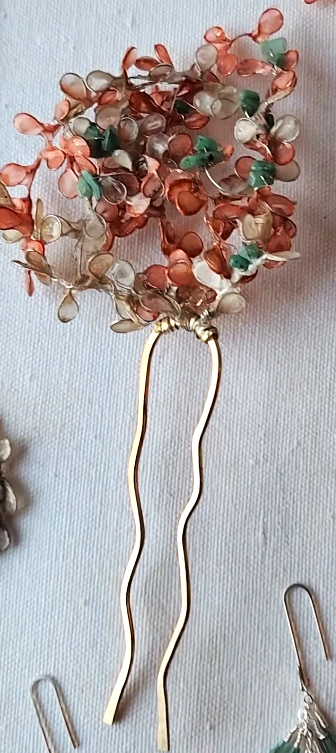 Bramble Hairpin by Verso