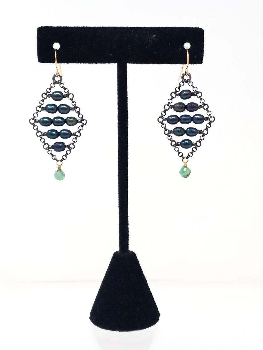 E377 Black Tahitian Pearl Tapestry Earrings