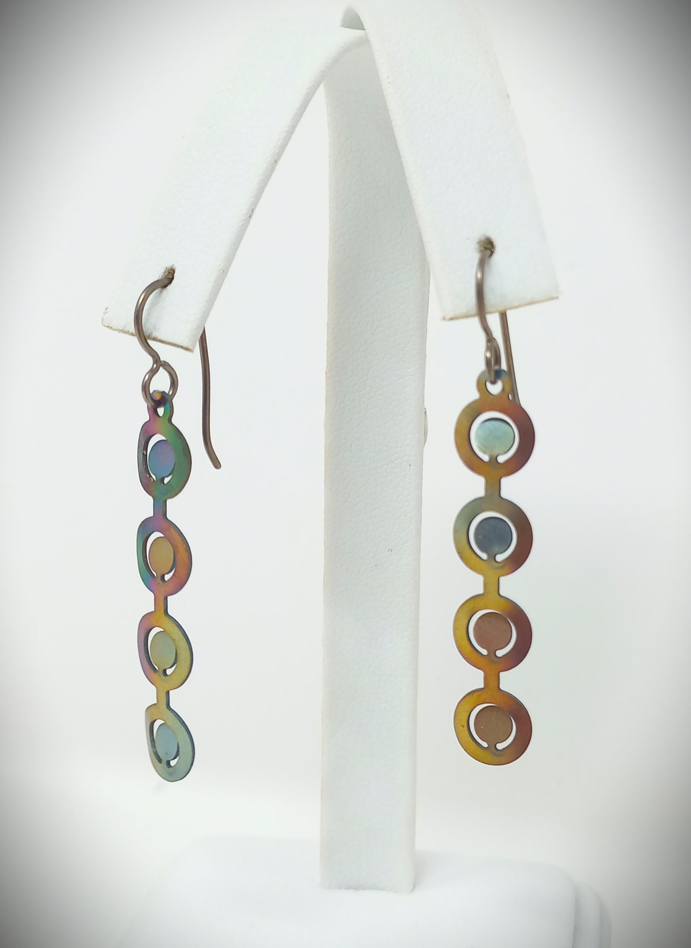 Titanium Earrings (Large) by Dieter Moenig