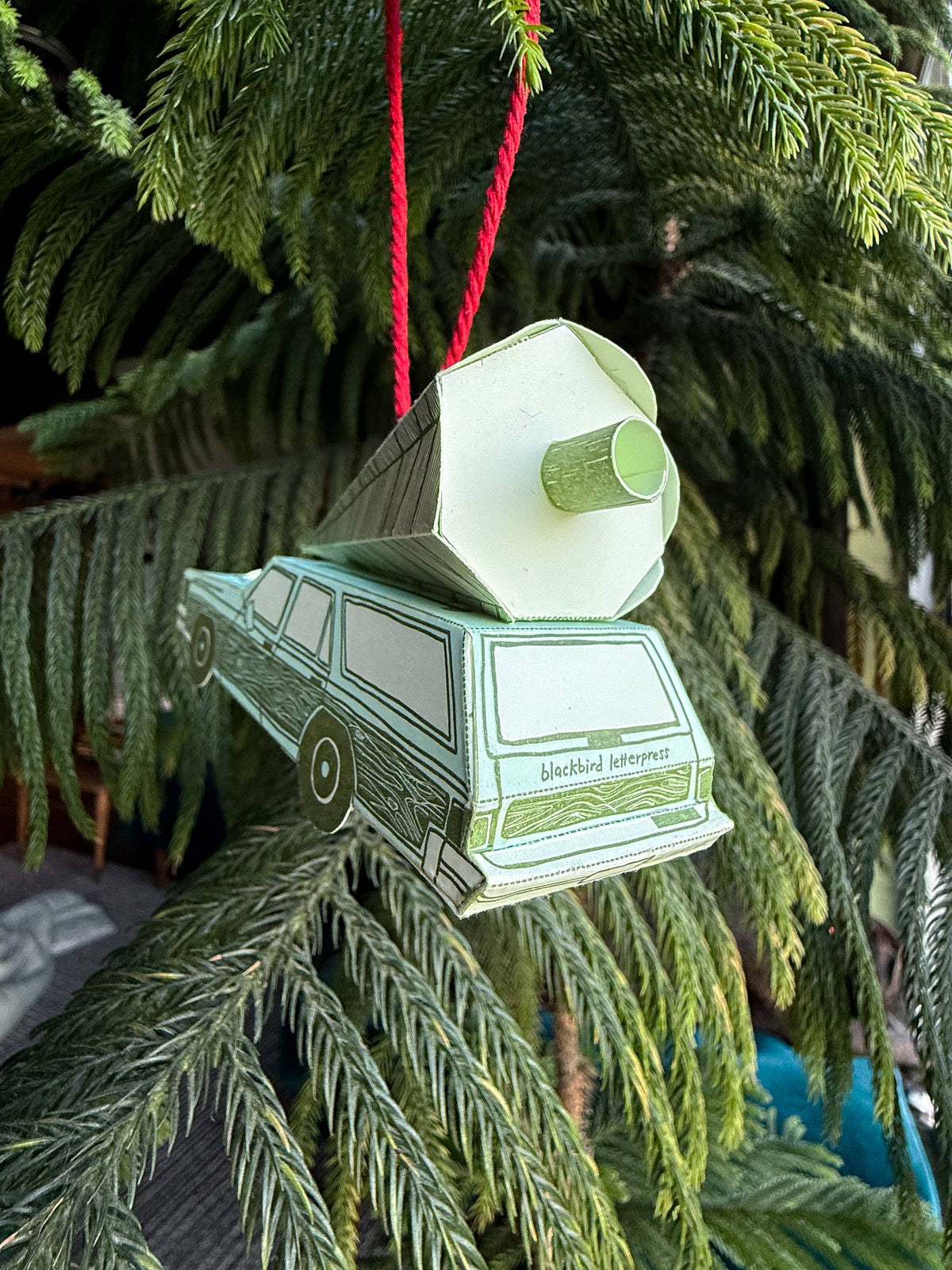 Holiday Station Wagon & Xmas Tree 3D Card
