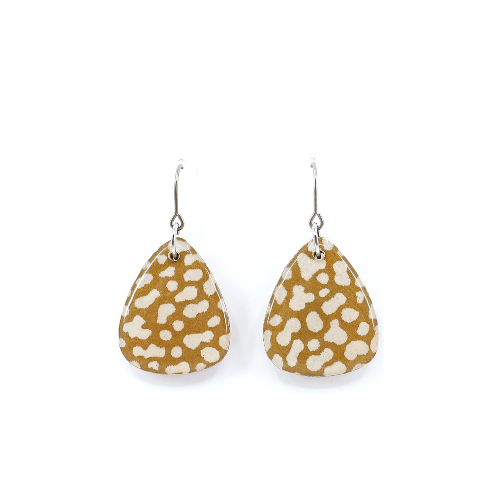 Ochre/White Triangle Geometric Titanium Japanese Earrings