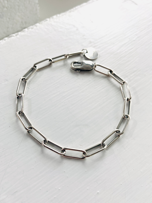 Paper Clip Bracelet in Sterling Silver by Zuzko