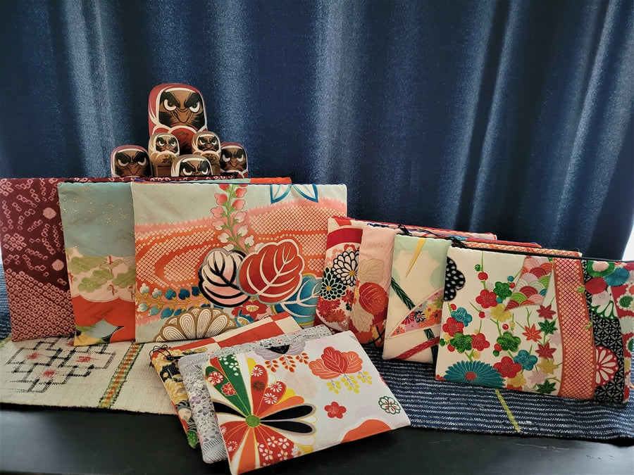 Small Zipper Pouch 5x7 by Katherine Ragghianti