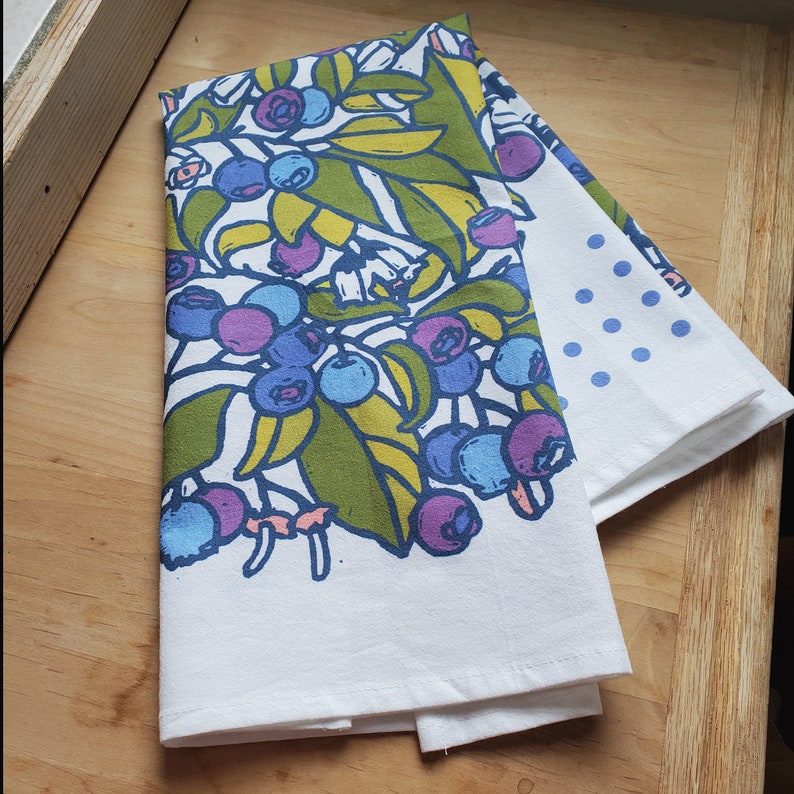 Blueberry 100% Cotton Flour Sack Kitchen Towel, 24" x 24"