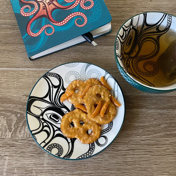 Octopus (Nuu) Art Plate by Ernest Swanson