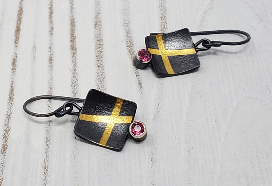 Square Lines Tourmaline Earrings CMA056 by Carolina Andersson