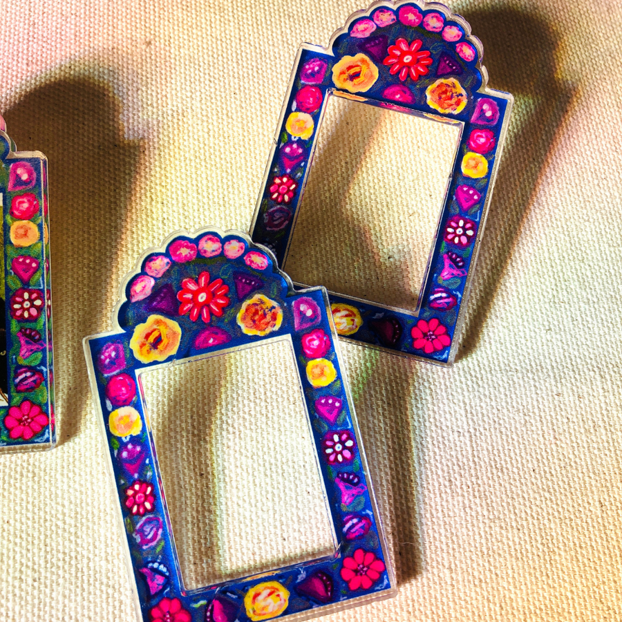 Nicho Frame Earrings